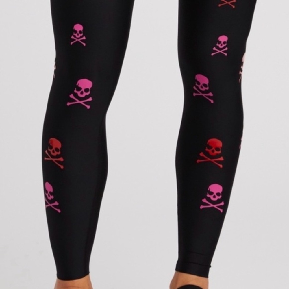 Ultracor X Soul Cycle Scatter Skull Black Legging Size Small